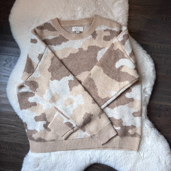 Lucky Brand Tan, Brown & Cream Camo Crewneck Sweater Size Medium NWOT - Picture 5 of 8